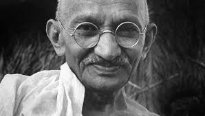 Les précurseurs de l'évaluation : portrait Mohandas Gandhi